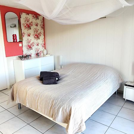Studio le romantique à 20 kms de Nice Bendéjun Esterno foto