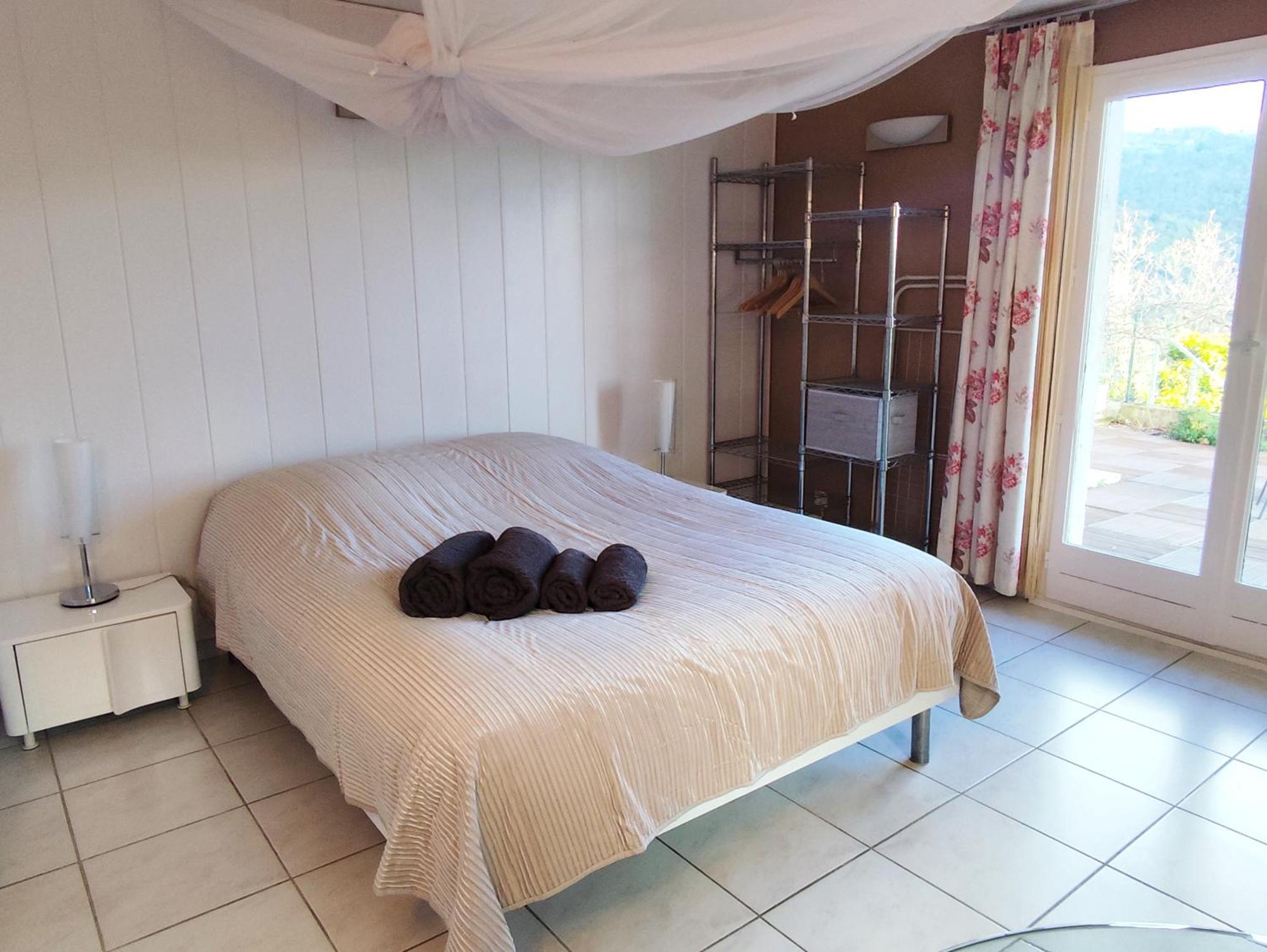 Studio le romantique à 20 kms de Nice Bendéjun Esterno foto