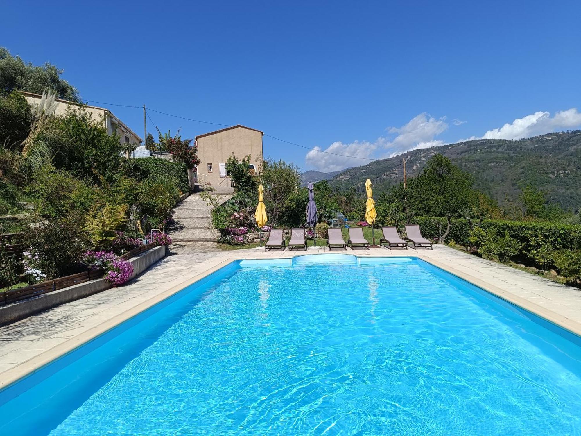 Studio le romantique à 20 kms de Nice Bendéjun Esterno foto