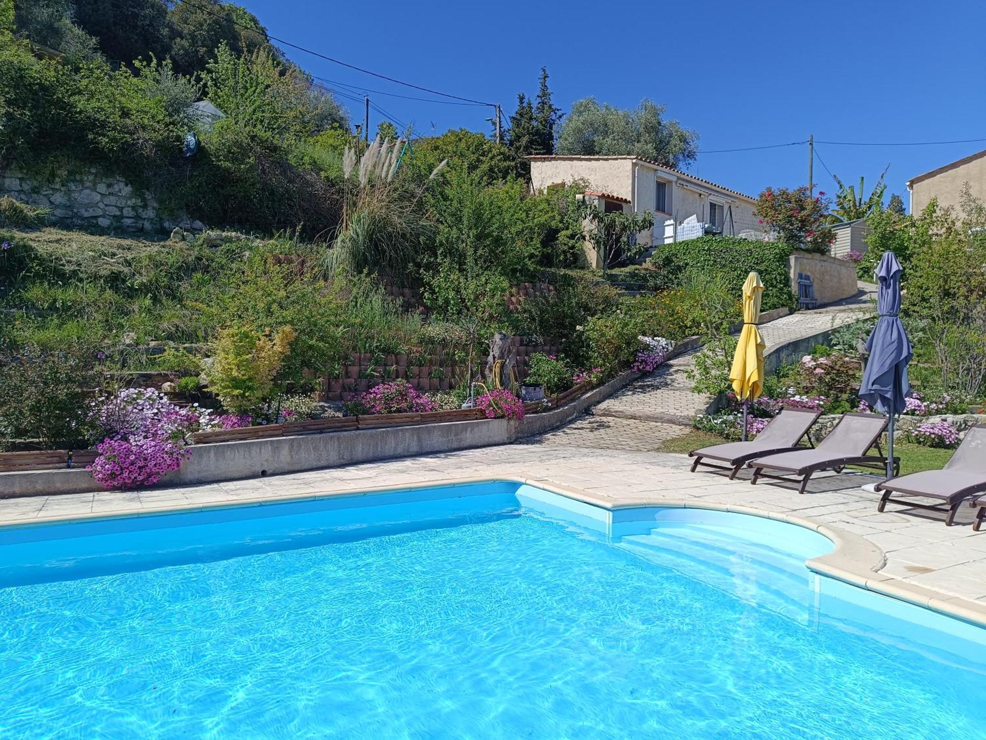 Studio le romantique à 20 kms de Nice Bendéjun Esterno foto
