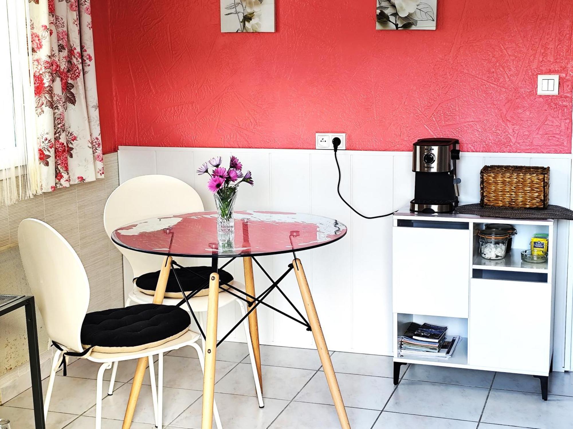 Studio le romantique à 20 kms de Nice Bendéjun Esterno foto